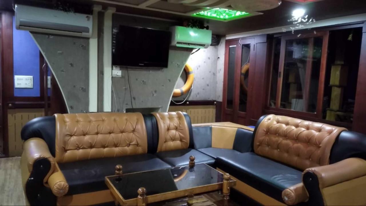 Cosy Premium Houseboats Hotell Alappuzha Eksteriør bilde