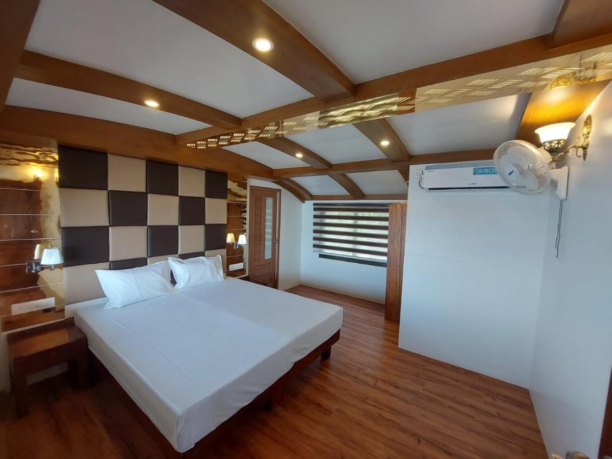 Cosy Premium Houseboats Hotell Alappuzha Eksteriør bilde