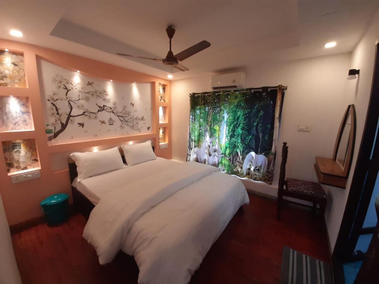 Cosy Premium Houseboats Hotell Alappuzha Eksteriør bilde