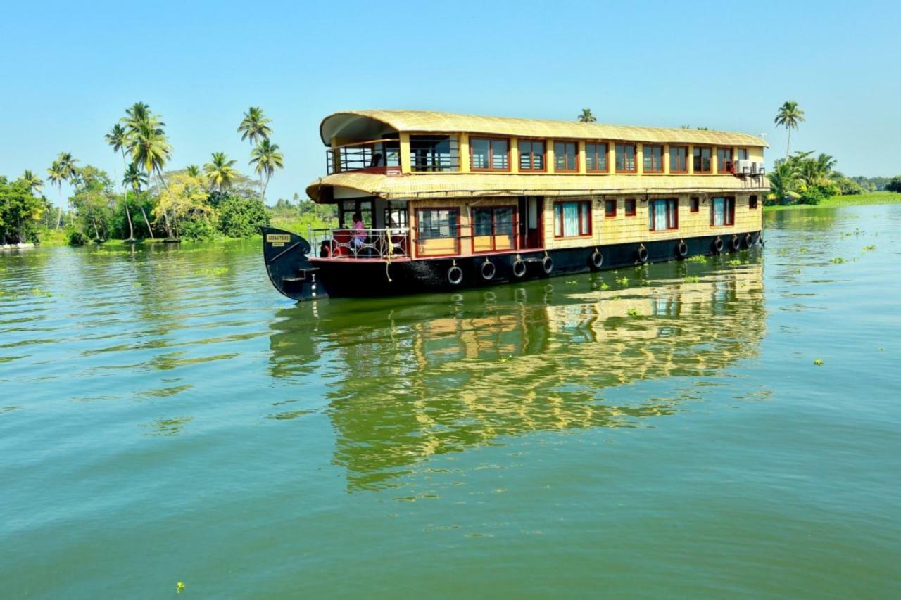 Cosy Premium Houseboats Hotell Alappuzha Eksteriør bilde