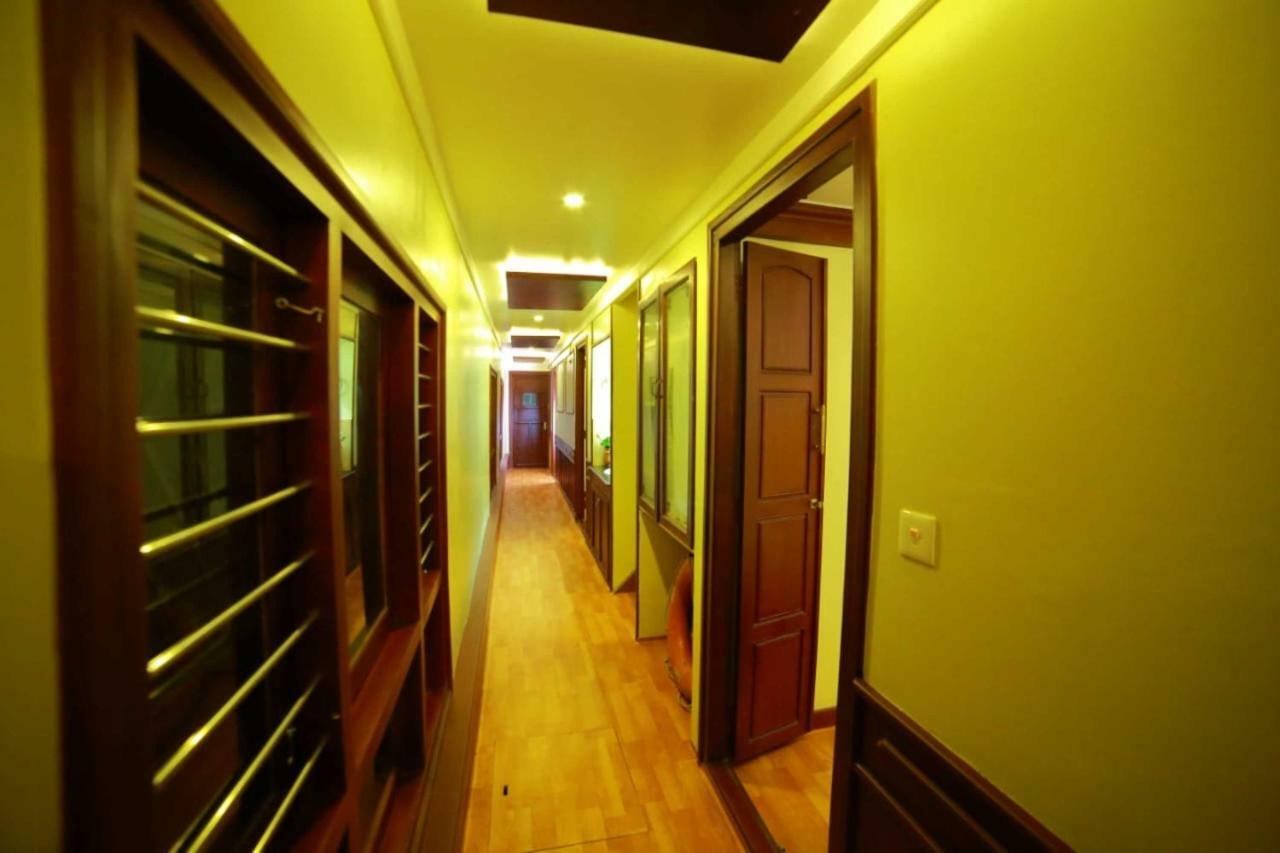 Cosy Premium Houseboats Hotell Alappuzha Eksteriør bilde